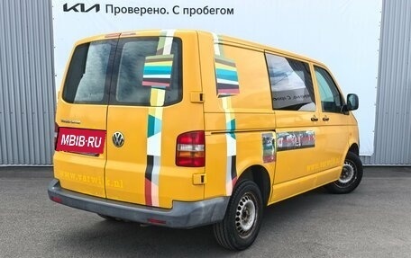 Volkswagen Transporter T5 рестайлинг, 2006 год, 850 000 рублей, 2 фотография