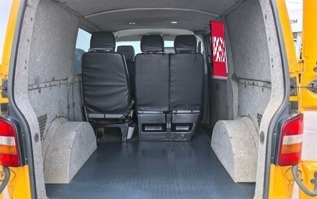 Volkswagen Transporter T5 рестайлинг, 2006 год, 850 000 рублей, 17 фотография