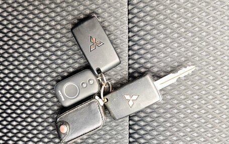 Mitsubishi Outlander III рестайлинг 3, 2022 год, 2 600 000 рублей, 27 фотография
