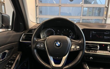 BMW 3 серия, 2021 год, 3 200 000 рублей, 10 фотография