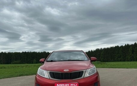 KIA Rio III рестайлинг, 2012 год, 750 000 рублей, 1 фотография