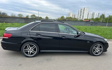 Mercedes-Benz E-Класс, 2015 год, 2 100 000 рублей, 6 фотография