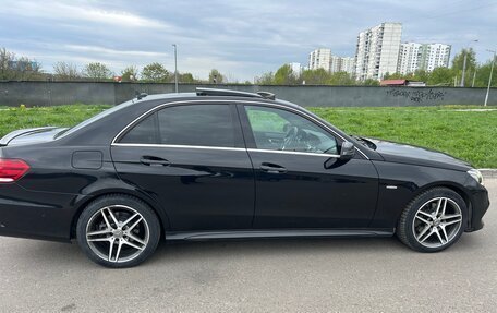 Mercedes-Benz E-Класс, 2015 год, 2 100 000 рублей, 5 фотография