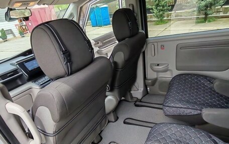 Honda Stepwgn IV, 2017 год, 1 720 000 рублей, 11 фотография