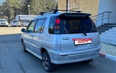 Toyota Raum I, 1998 год, 370 000 рублей, 2 фотография