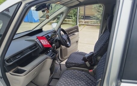 Honda Stepwgn IV, 2017 год, 1 720 000 рублей, 5 фотография