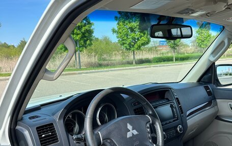 Mitsubishi Pajero IV, 2014 год, 3 200 000 рублей, 3 фотография