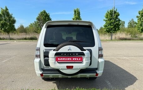 Mitsubishi Pajero IV, 2014 год, 3 200 000 рублей, 18 фотография