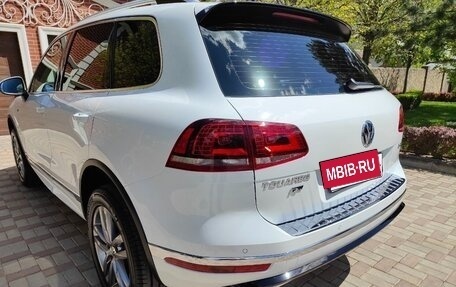 Volkswagen Touareg III, 2017 год, 3 850 000 рублей, 6 фотография