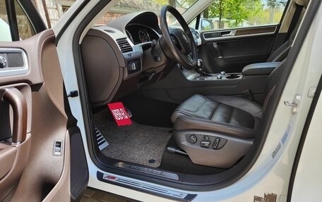 Volkswagen Touareg III, 2017 год, 3 850 000 рублей, 13 фотография