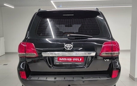 Toyota Land Cruiser 200, 2008 год, 2 750 000 рублей, 10 фотография