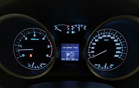 Toyota Land Cruiser 200, 2008 год, 2 750 000 рублей, 17 фотография