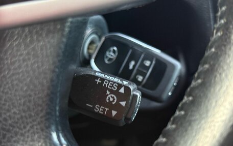 Toyota Camry, 2012 год, 1 370 000 рублей, 24 фотография