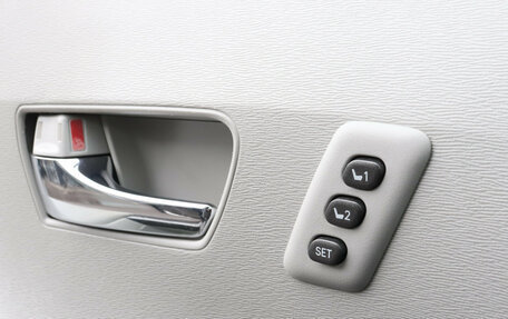 Toyota Venza I, 2013 год, 2 300 000 рублей, 18 фотография