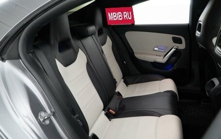 Mercedes-Benz CLA, 2019 год, 3 298 999 рублей, 7 фотография