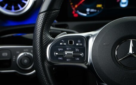 Mercedes-Benz CLA, 2019 год, 3 298 999 рублей, 13 фотография