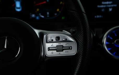 Mercedes-Benz CLA, 2019 год, 3 298 999 рублей, 14 фотография