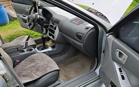 Mitsubishi Galant VIII, 2002 год, 380 000 рублей, 6 фотография