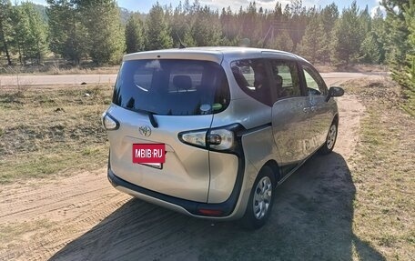 Toyota Sienta II, 2018 год, 1 250 000 рублей, 9 фотография