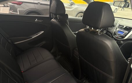 Hyundai Solaris II рестайлинг, 2011 год, 870 000 рублей, 11 фотография