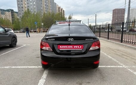 Hyundai Solaris II рестайлинг, 2011 год, 870 000 рублей, 3 фотография