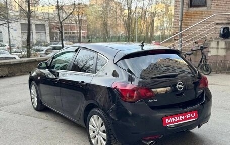 Opel Astra J, 2011 год, 570 000 рублей, 5 фотография