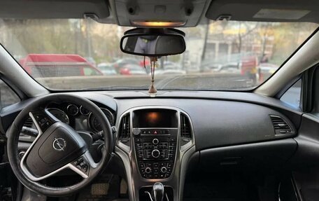 Opel Astra J, 2011 год, 570 000 рублей, 8 фотография