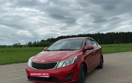 KIA Rio III рестайлинг, 2012 год, 750 000 рублей, 4 фотография