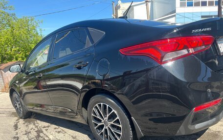 Hyundai Solaris II рестайлинг, 2019 год, 1 630 000 рублей, 4 фотография