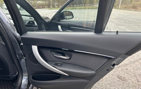 BMW 3 серия, 2018 год, 2 999 999 рублей, 19 фотография
