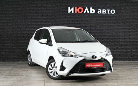 Toyota Vitz, 2019 год, 1 200 000 рублей, 3 фотография