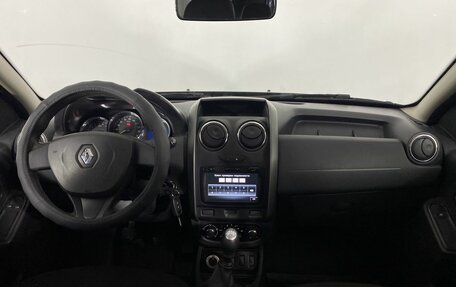 Renault Duster I рестайлинг, 2017 год, 1 350 000 рублей, 8 фотография