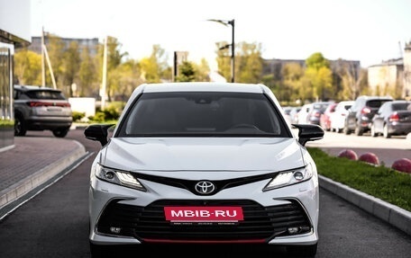 Toyota Camry, 2021 год, 3 689 000 рублей, 4 фотография