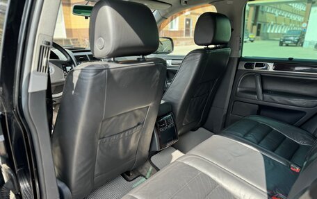 Volkswagen Touareg III, 2004 год, 470 000 рублей, 17 фотография