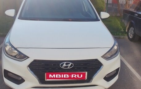 Hyundai Solaris II рестайлинг, 2018 год, 1 130 000 рублей, 1 фотография
