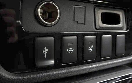 Mitsubishi Outlander III рестайлинг 3, 2019 год, 2 600 000 рублей, 5 фотография