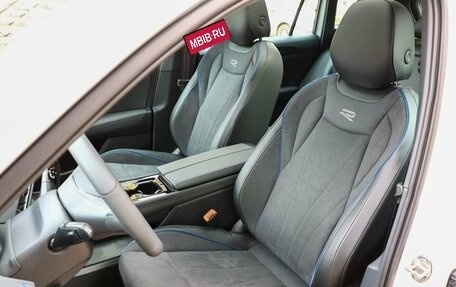 Volkswagen Tiguan, 2026 год, 4 750 000 рублей, 22 фотография