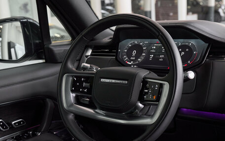 Land Rover Range Rover IV рестайлинг, 2022 год, 14 000 000 рублей, 10 фотография