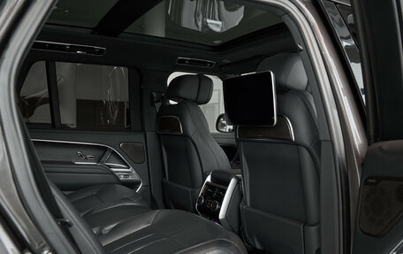 Land Rover Range Rover IV рестайлинг, 2022 год, 14 000 000 рублей, 12 фотография