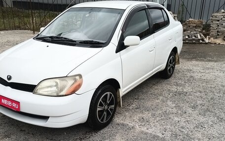 Toyota Platz, 2001 год, 380 000 рублей, 12 фотография