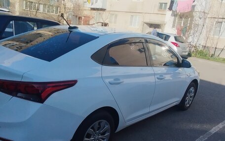 Hyundai Solaris II рестайлинг, 2018 год, 1 130 000 рублей, 3 фотография