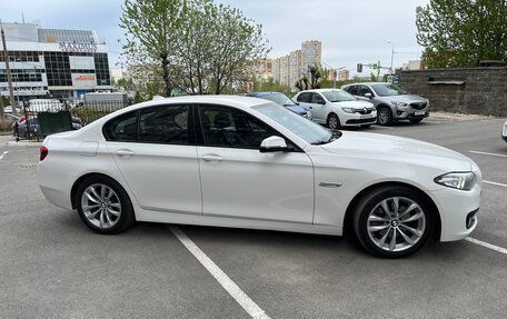 BMW 5 серия, 2015 год, 1 860 000 рублей, 4 фотография