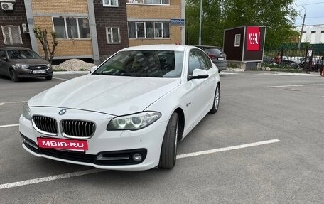 BMW 5 серия, 2015 год, 1 860 000 рублей, 3 фотография