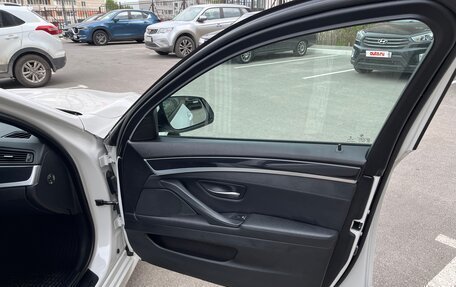 BMW 5 серия, 2015 год, 1 860 000 рублей, 13 фотография