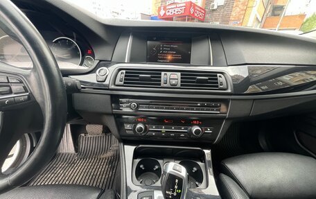 BMW 5 серия, 2015 год, 1 860 000 рублей, 15 фотография