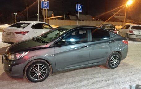 Hyundai Solaris II рестайлинг, 2014 год, 500 000 рублей, 2 фотография