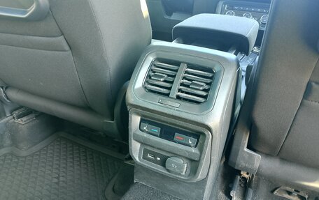 Volkswagen Tiguan II, 2018 год, 1 679 000 рублей, 7 фотография