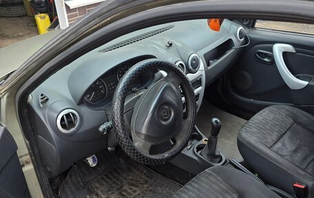 Renault Logan I, 2013 год, 165 000 рублей, 5 фотография