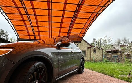 Alfa Romeo Stelvio, 2017 год, 3 100 000 рублей, 5 фотография