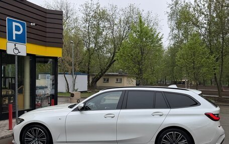 BMW 3 серия, 2021 год, 4 050 000 рублей, 2 фотография